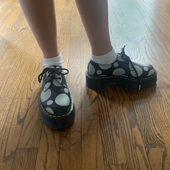 Dr. martens size is 6 m 7 f - Picture 3 of 7